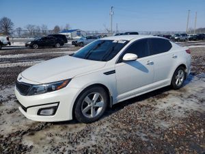Kia Optima LX 2.4L 4 2015