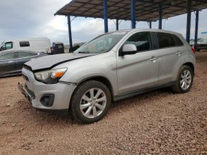 Mitsubishi Outlander ES 2.0L 4 2014