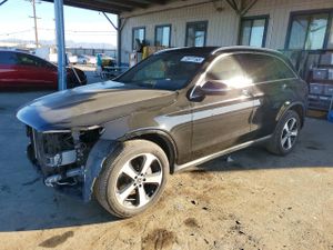 Mercedes-Benz GLC 300 2.0L 4 2020