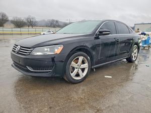 Volkswagen Passat SE 2.5L 5 2013