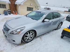 Infiniti G37 3.7L 6 2013