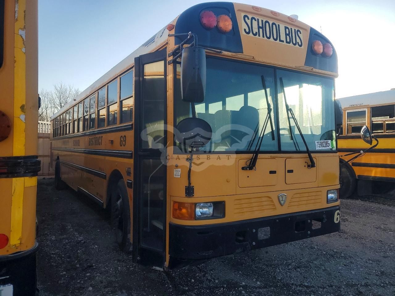 IC Corporation RE Series RE 7.6L 6 2014