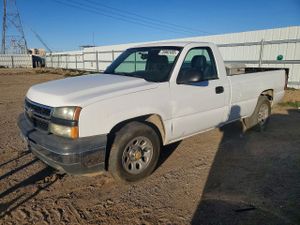 Chevrolet Silverado 1500 C1500 CLASSIC 4.8L 8 2007