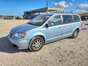 Chrysler Town & Country TOURING 3.6L 6 2012
