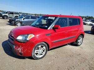 Kia Soul + 2.0L 4 2010