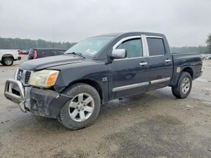 Nissan Titan XE 5.6L 8 2004