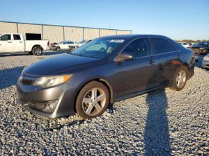 Toyota Camry L 2.5L 4 2013
