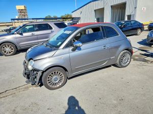 Fiat 500 LOUNGE 1.4L 4 2012