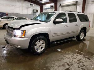 Chevrolet Suburban K1500 LT 5.3L 8 2011