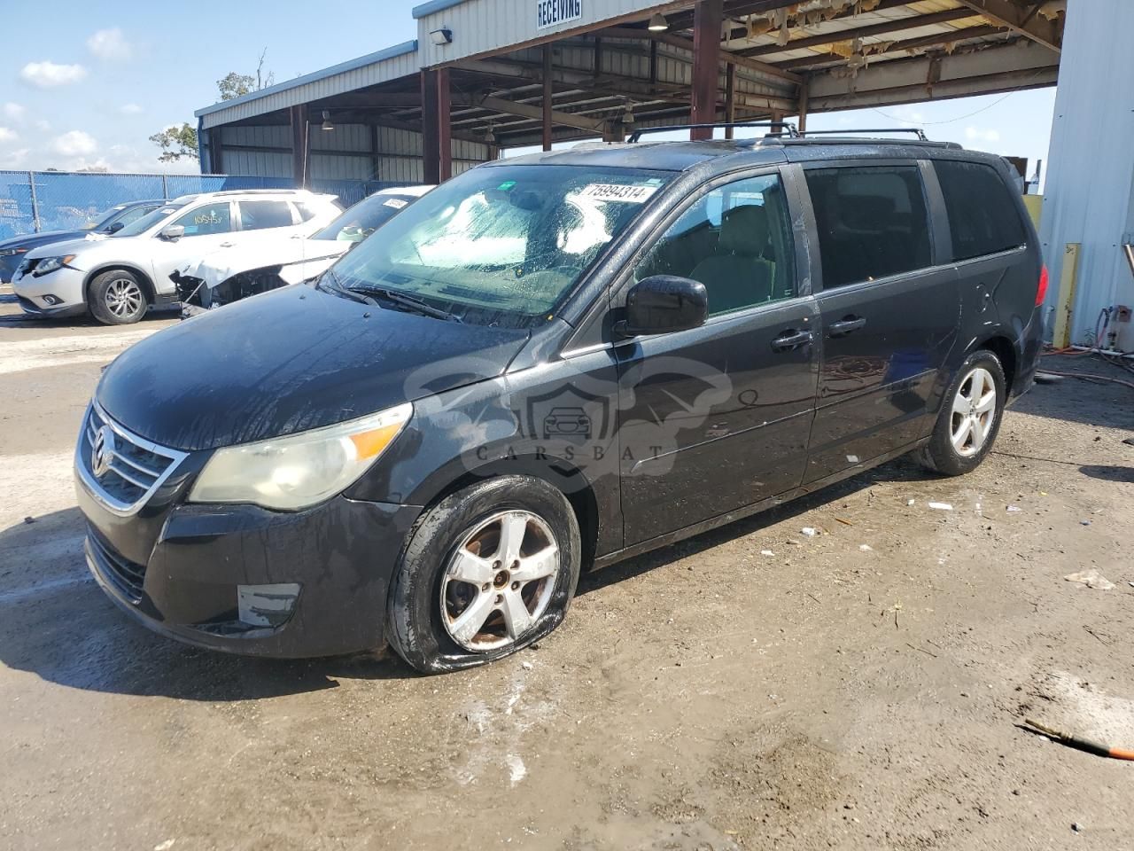 Volkswagen Routan SE 3.6L 6 2011