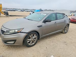 Kia Optima LX 2.4L 4 2013