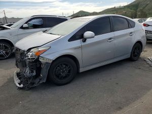 Toyota Prius 1.8L 4 2015