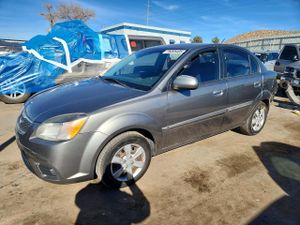 Kia Rio LX 1.6L 4 2010