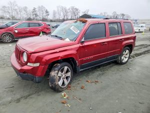 Jeep Patriot LATITUDE 2.4L 4 2014