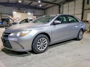 Toyota Camry LE 2.5L 4 2015