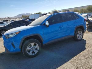 Toyota Rav4 XLE 2.5L 4 2019