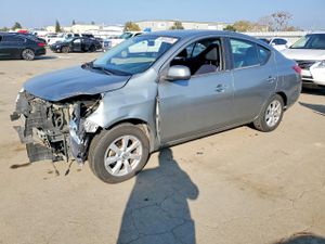 Nissan Versa S 1.6L 4 2012