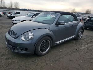 Volkswagen Beetle 2.5L 5 2013