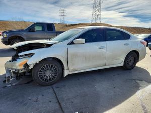 Nissan Altima 2.5 2.5L 4 2015