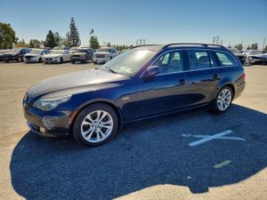 BMW 5 Series XI 3.0L 6 2010