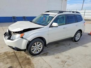 Subaru Forester LIMITED 2.5L 4 2012