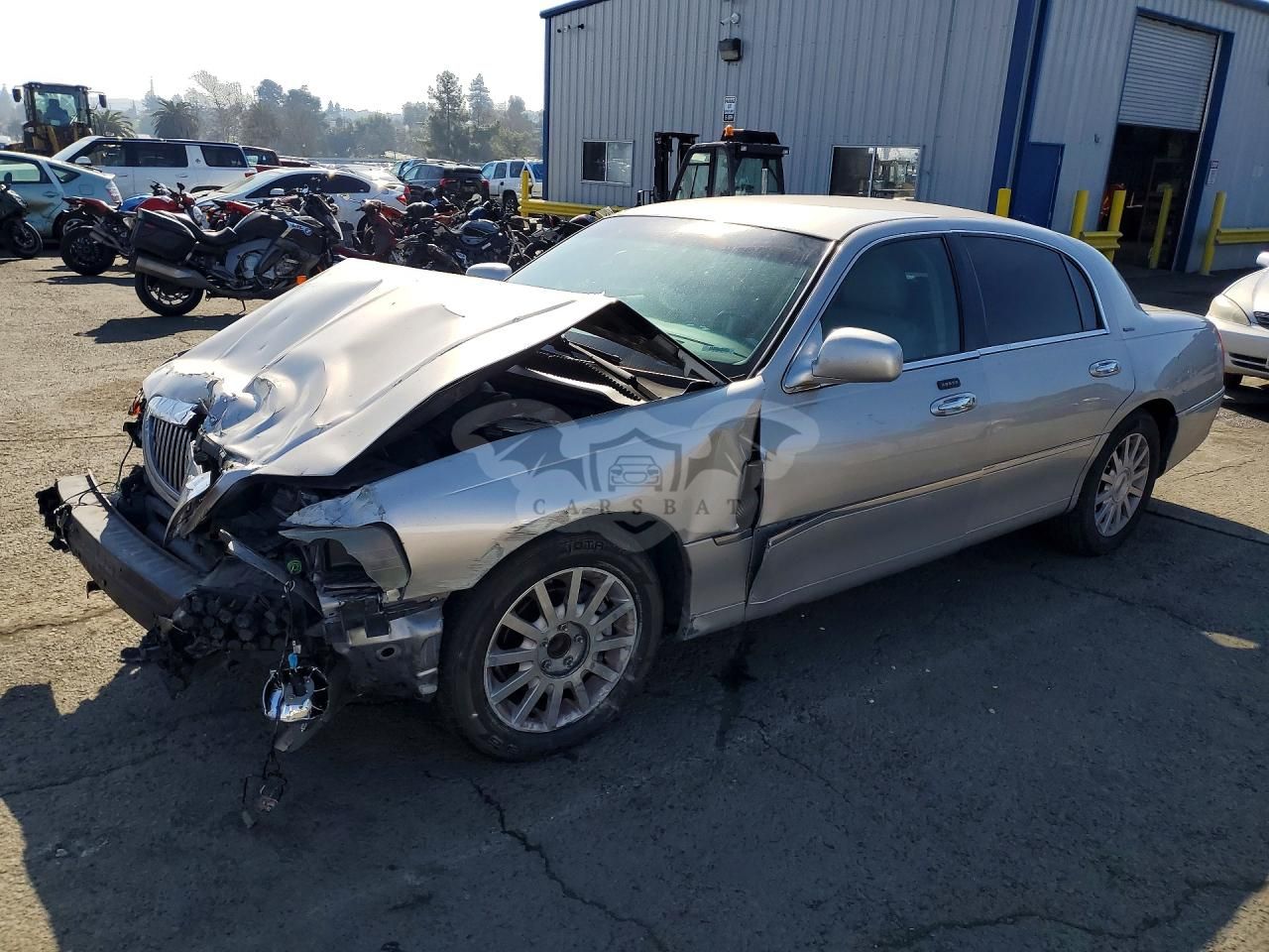 Lincoln Town Car 4.6L 8 2007