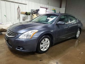 Nissan Altima BASE 2.5L 4 2012