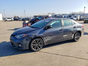 Toyota Corolla L 1.8L 4 2015
