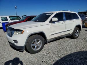 Jeep Grand Cherokee LAREDO 3.6L 6 2011