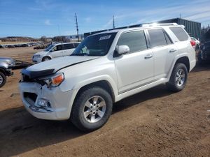 Toyota 4Runner SR5 4.0L 6 2013