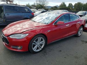 Tesla Model S 2015