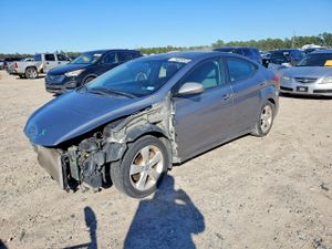 Hyundai Elantra GLS 1.8L 4 2012