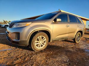 Kia Sorento LX 2.4L 4 2015