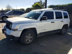 Jeep Patriot SPORT 2.0L 4 2014