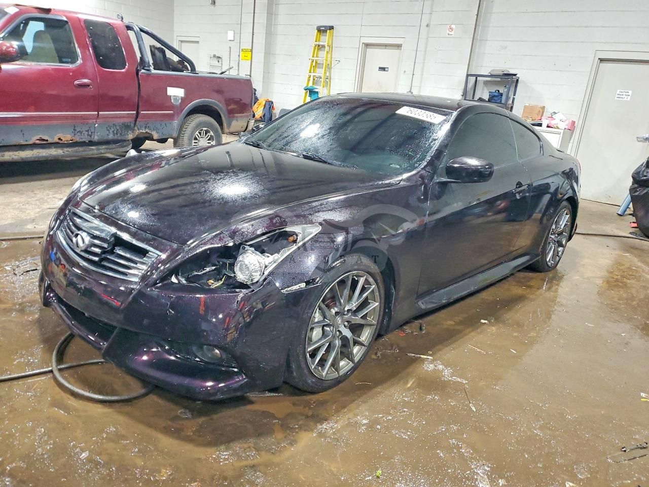 Infiniti G37 BASE 3.7L 6 2011