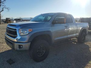 Toyota Tundra DOUBLE CAB SR 5.7L 8 2014
