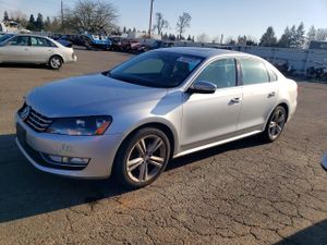 Volkswagen Passat SE 2 L 4 2015