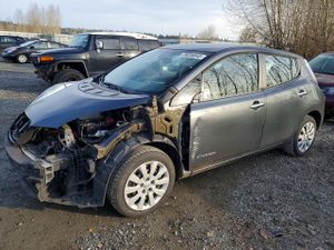 Nissan Leaf S U 2013