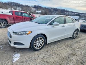 Ford Fusion SE 2.5L 4 2015