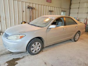 Toyota Camry LE 2.4L 4 2002