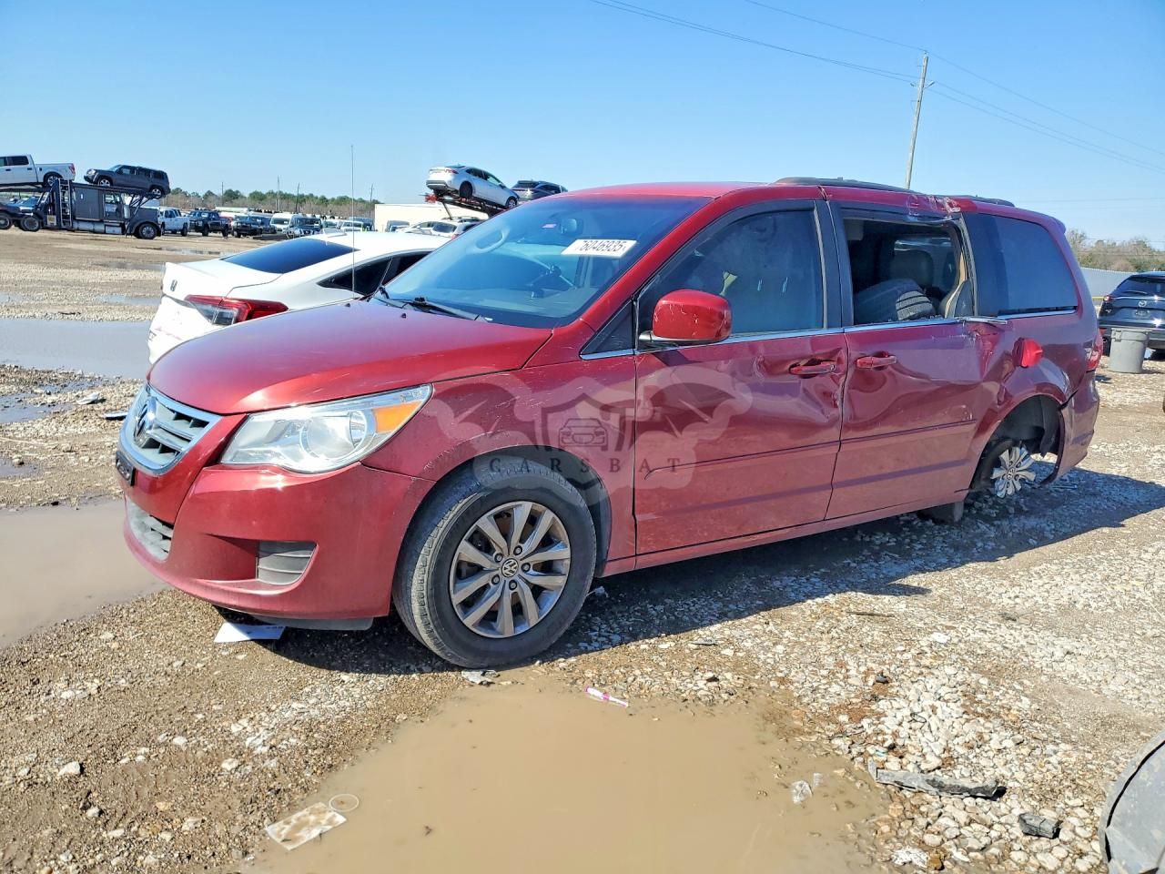 Volkswagen Routan SE 3.6L 6 2012
