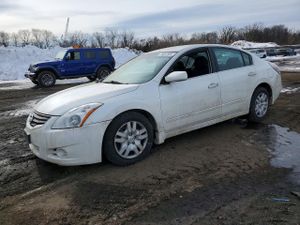 Nissan Altima BASE 2.5L 4 2012