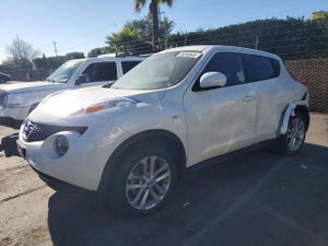 Nissan Juke S 1.6L 4 2013