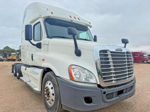 Freightliner Cascadia 14.8L 6 2013