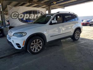 BMW X5 XDRIVE50I 4.4L 8 2011