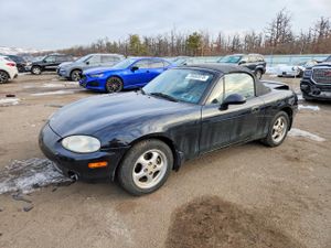 Mazda MX-5 (Miata) BASE 1.8L 4 2000