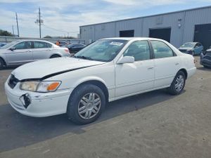 Toyota Camry LE 3.0L 6 2001
