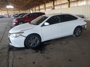 Toyota Camry LE 2.5L 4 2015