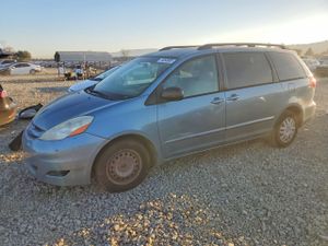 Toyota Sienna CE 3.5L 6 2008