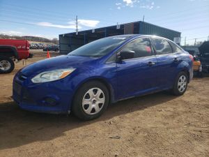 Ford Focus S 2.0L 4 2012